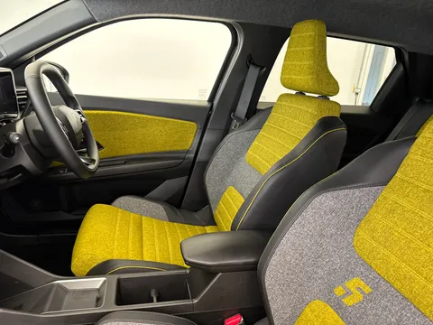 BC74FUP Renault 5 110kW Iconic Five Comfort Range 52kWh 5dr Auto Thumbnail #13