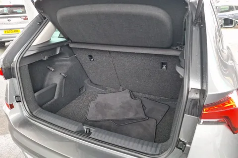 DF73VUU Škoda Kamiq 1.0 TSI 110 SE L Executive 5dr DSG Thumbnail #21