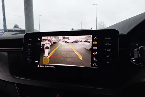 DF73VUU Škoda Kamiq 1.0 TSI 110 SE L Executive 5dr DSG Thumbnail #36