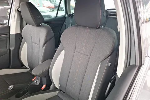 DF73VUU Škoda Kamiq 1.0 TSI 110 SE L Executive 5dr DSG Thumbnail #26