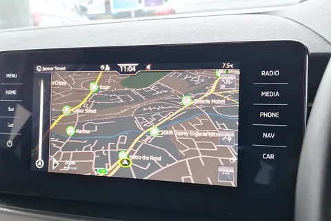 DF73VUU Škoda Kamiq 1.0 TSI 110 SE L Executive 5dr DSG Thumbnail #39