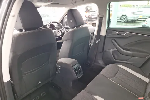 DF73VUU Škoda Kamiq 1.0 TSI 110 SE L Executive 5dr DSG Thumbnail #28