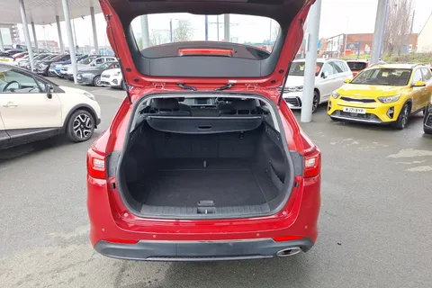 LJ18UUT Kia Optima 1.7 CRDi ISG 2 5dr Thumbnail #20