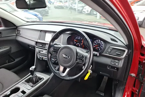 LJ18UUT Kia Optima 1.7 CRDi ISG 2 5dr Thumbnail #40