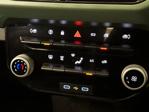 NA74XLM Dacia Spring 27kWh Extreme 65 48kW 5dr Auto Thumbnail #24