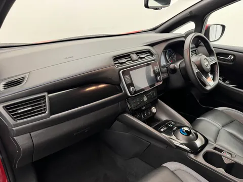 NL22WXJ Nissan LEAF 160kW e+ Tekna 59kWh 5dr Auto Thumbnail #15