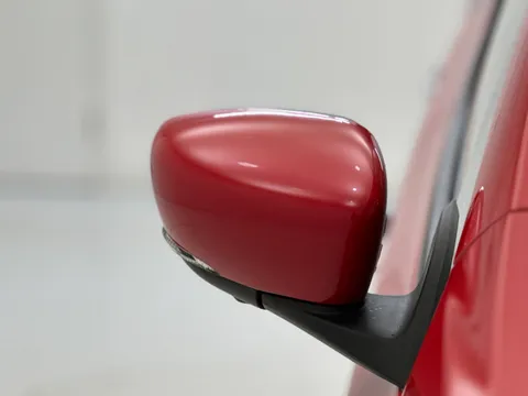 NL22WXJ Nissan LEAF 160kW e+ Tekna 59kWh 5dr Auto Thumbnail #32