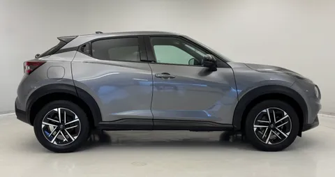 OW74DFY Nissan Juke 1.0 DiG-T N-Connecta 5dr Thumbnail #11