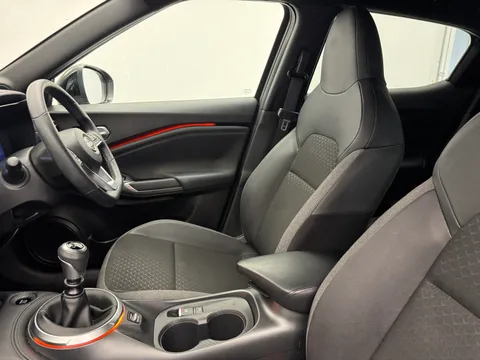 OW74DFY Nissan Juke 1.0 DiG-T N-Connecta 5dr Thumbnail #15