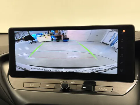 OW74DFY Nissan Juke 1.0 DiG-T N-Connecta 5dr Thumbnail #27