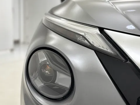 OW74DFY Nissan Juke 1.0 DiG-T N-Connecta 5dr Thumbnail #33