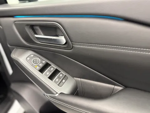 DT74UBO Nissan Qashqai 1.5 E-Power N-Connecta 5dr Auto Thumbnail #23