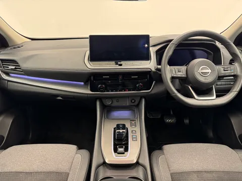 DT74UBJ Nissan Qashqai 1.5 E-Power N-Connecta 5dr Auto Thumbnail #3
