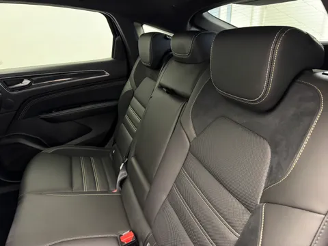 10 of 35 for Renault ARKANA 1.6 E-Tech full hybrid 145 Engineered 5dr Auto