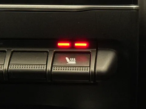 28 of 35 for Renault ARKANA 1.6 E-Tech full hybrid 145 Engineered 5dr Auto