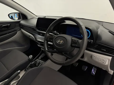 EA74CXD Hyundai Bayon 1.0 TGDi Ultimate 5dr Thumbnail #4