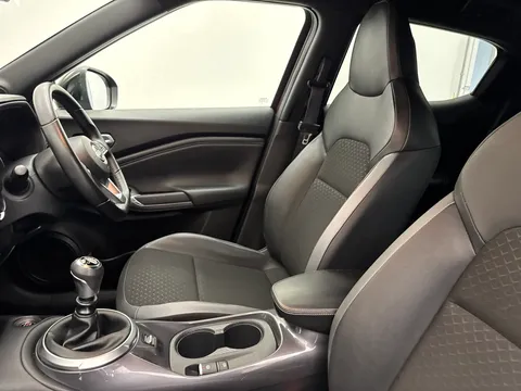 DY23SYT Nissan Juke 1.0 DiG-T 114 N-Connecta 5dr Thumbnail #14