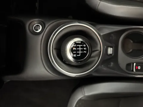 DY23SYT Nissan Juke 1.0 DiG-T 114 N-Connecta 5dr Thumbnail #16