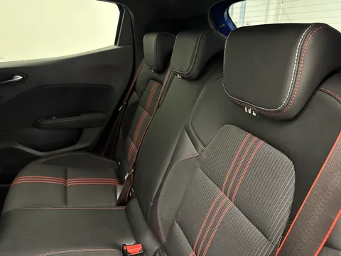 10 of 31 for Renault Clio 1.0 TCe 100 RS Line 5dr