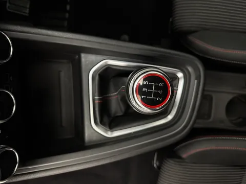 15 of 31 for Renault Clio 1.0 TCe 100 RS Line 5dr