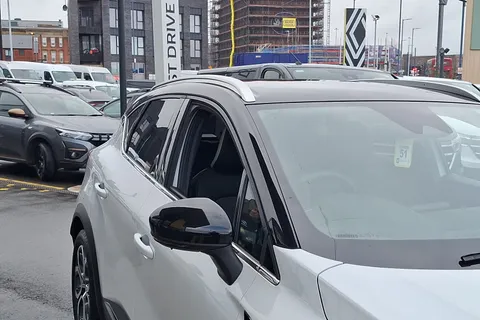 DN72VLT Renault Captur 1.6 E-Tech full hybrid 145 Techno 5dr Auto Thumbnail #27