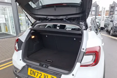 DN72VLT Renault Captur 1.6 E-Tech full hybrid 145 Techno 5dr Auto Thumbnail #21