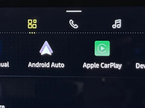 PL73ZVB Renault Megane E-Tech EV60 160kW Iconic 60kWh Optimum Charge 5dr Auto Thumbnail #22