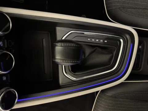 DL72BYB Renault Clio 1.6 E-TECH full hybrid 145 Techno 5dr Auto Thumbnail #15