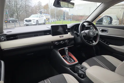 MT72FHA Honda Hr-V 1.5 eHEV Advance Style 5dr CVT Thumbnail #3