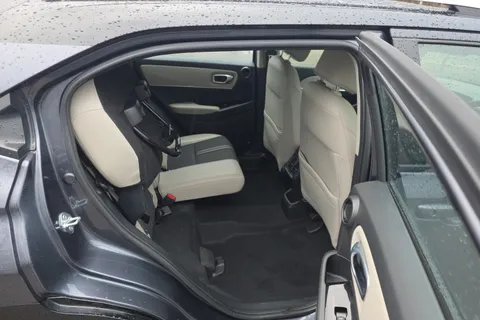 MT72FHA Honda Hr-V 1.5 eHEV Advance Style 5dr CVT Thumbnail #17