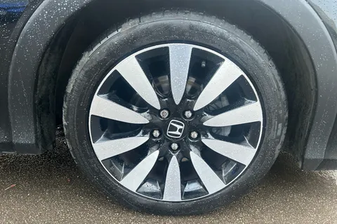 HX17VVK Honda Civic 1.8 i-VTEC SE Plus 5dr Auto [Nav] Thumbnail #10