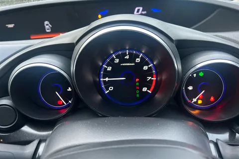 HX17VVK Honda Civic 1.8 i-VTEC SE Plus 5dr Auto [Nav] Thumbnail #12