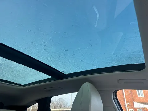 FD73EAW Hyundai Tucson 1.6 TGDi Plug-in Hybrid Ultimate 5dr 4WD Auto Thumbnail #34