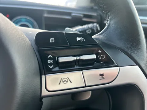 FD73EAW Hyundai Tucson 1.6 TGDi Plug-in Hybrid Ultimate 5dr 4WD Auto Thumbnail #36