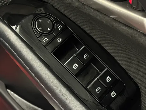 BD22LLJ Mazda Cx-30 2.0 e-Skyactiv G MHEV SE-L 5dr Thumbnail #19