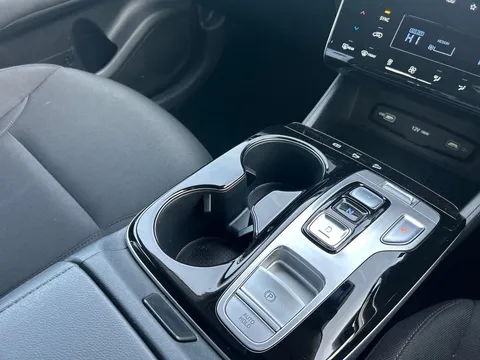 EO23VTJ Hyundai Tucson 1.6 TGDi Hybrid 230 SE Connect 5dr 2WD Auto Thumbnail #16