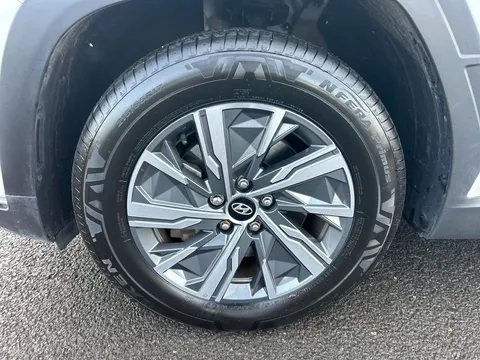 EO23VTJ Hyundai Tucson 1.6 TGDi Hybrid 230 SE Connect 5dr 2WD Auto Thumbnail #19