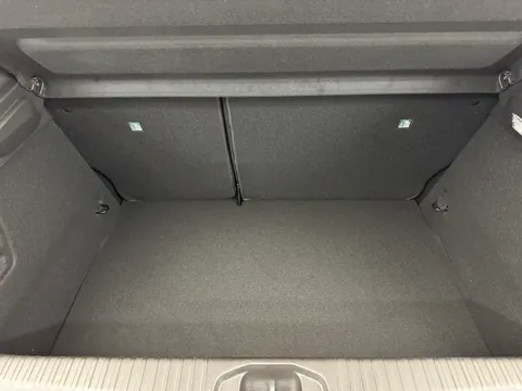 DT25XXA Renault Clio 1.6 E-TECH full hybrid 145 Techno 5dr Auto Thumbnail #9