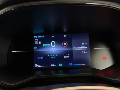 DT25XXA Renault Clio 1.6 E-TECH full hybrid 145 Techno 5dr Auto Thumbnail #24