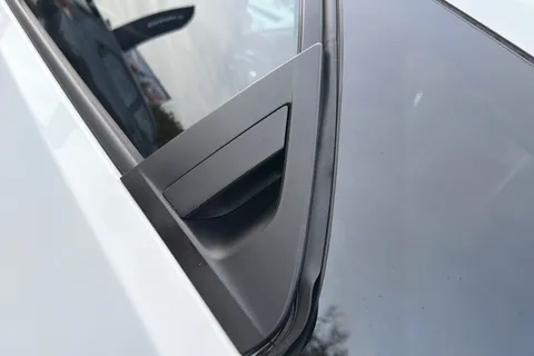 DY15VNR Honda Civic 1.6 i-DTEC SR 5dr Thumbnail #26