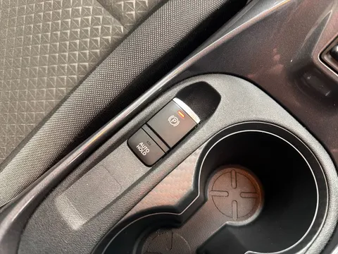 SC22XVR Nissan Juke 1.0 DiG-T 114 N-Connecta 5dr DCT Thumbnail #22