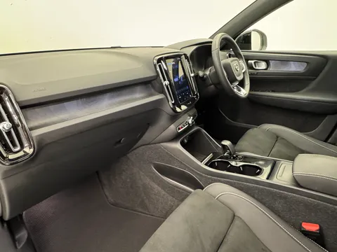 CF72NVO Volvo XC40 170kW Recharge Ultimate 69kWh 5dr Auto Thumbnail #14