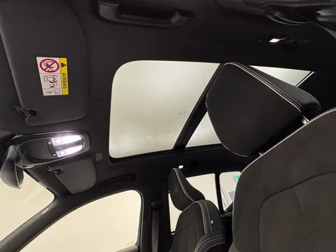 CF72NVO Volvo XC40 170kW Recharge Ultimate 69kWh 5dr Auto Thumbnail #16