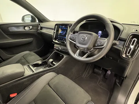 CF72NVO Volvo XC40 170kW Recharge Ultimate 69kWh 5dr Auto Thumbnail #19