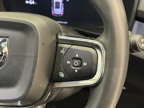 CF72NVO Volvo XC40 170kW Recharge Ultimate 69kWh 5dr Auto Thumbnail #22