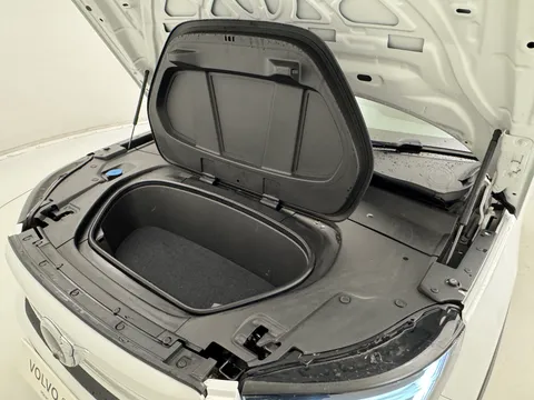 CF72NVO Volvo XC40 170kW Recharge Ultimate 69kWh 5dr Auto Thumbnail #31