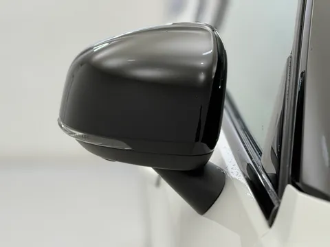 CF72NVO Volvo XC40 170kW Recharge Ultimate 69kWh 5dr Auto Thumbnail #33