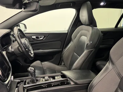 KP19WRA Volvo V60 2.0 D4 [190] R DESIGN Pro 5dr Thumbnail #11