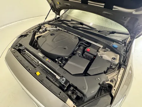 KP19WRA Volvo V60 2.0 D4 [190] R DESIGN Pro 5dr Thumbnail #28