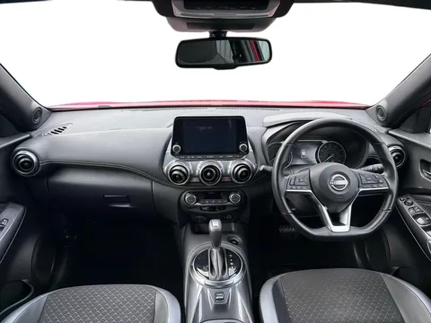 YA73VUM Nissan Juke 1.6 Hybrid N-Connecta 5dr Auto Thumbnail #12